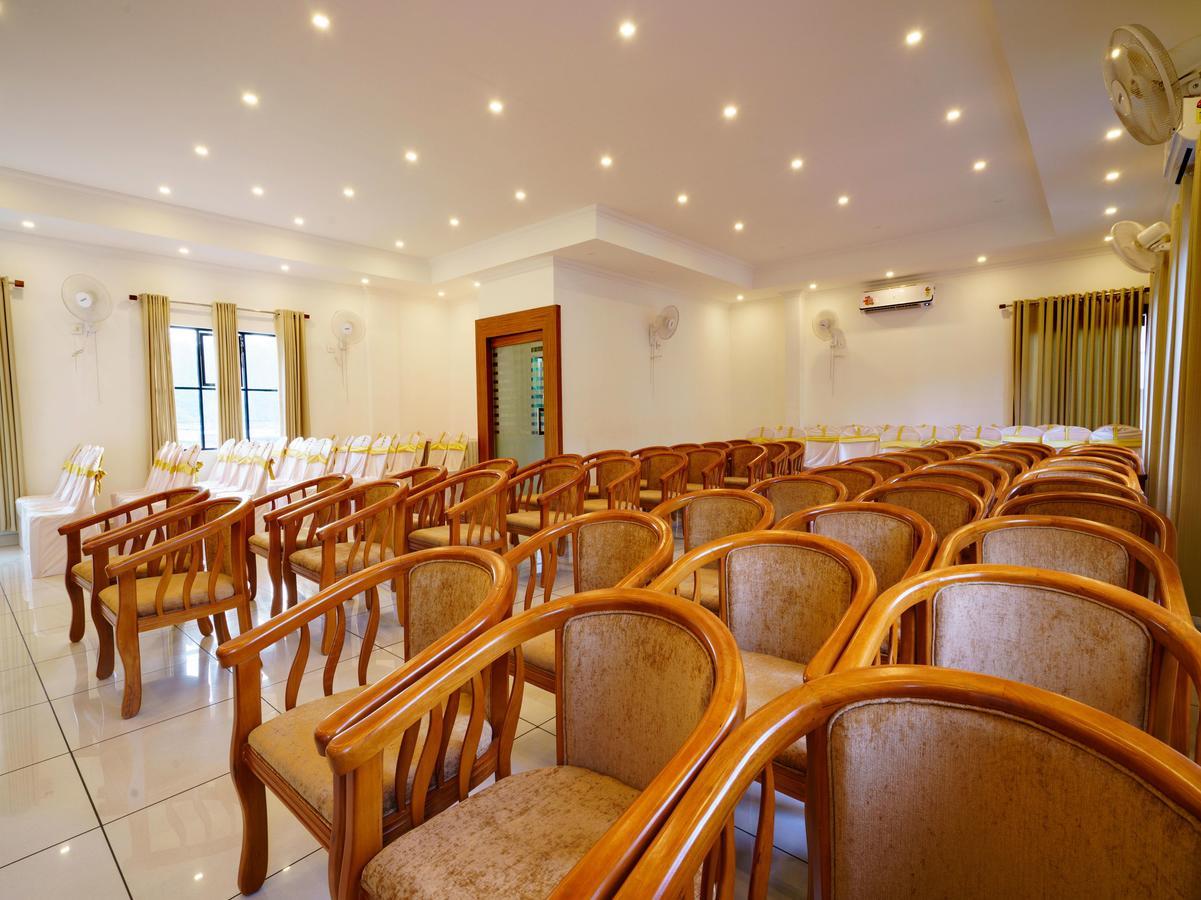 Oyo 9404 Hotel White Fort Mananthavady Extérieur photo