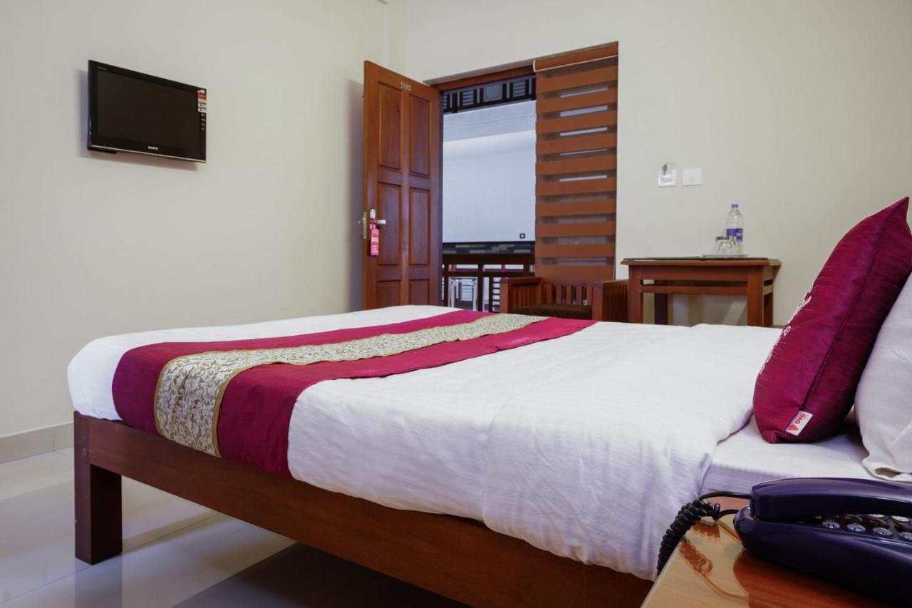 Oyo 9404 Hotel White Fort Mananthavady Extérieur photo
